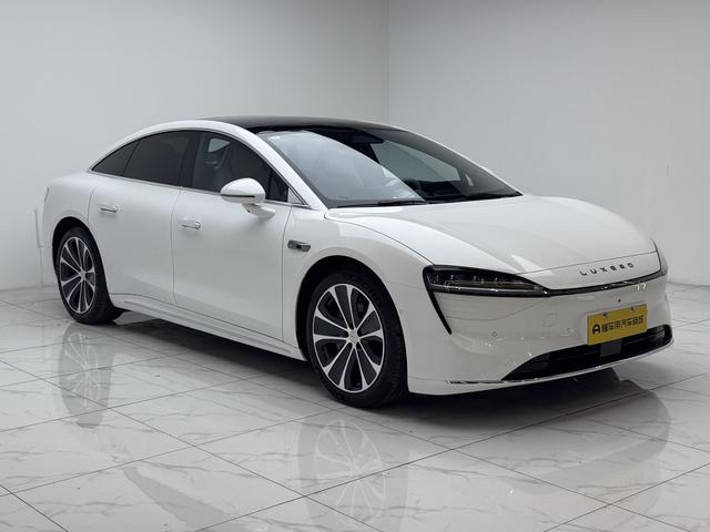 Luxeed Zhijie S7 2024