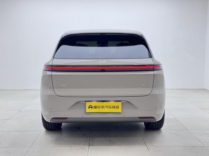 Li Auto Ideal L6 2024