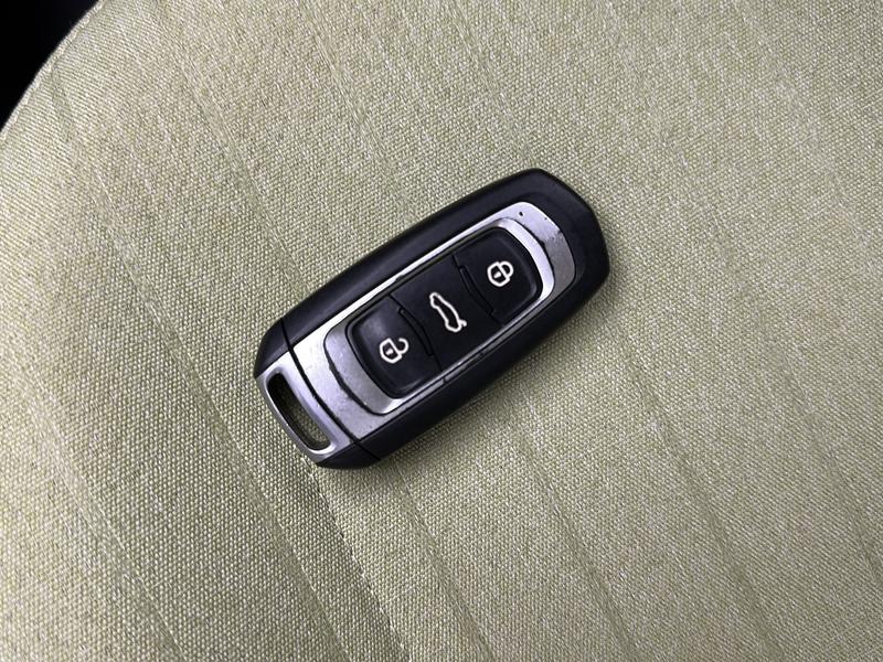 Geely Galaxy panda 2023