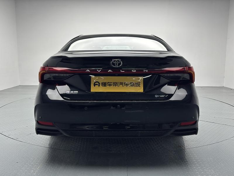Toyota Asian Dragon 2024