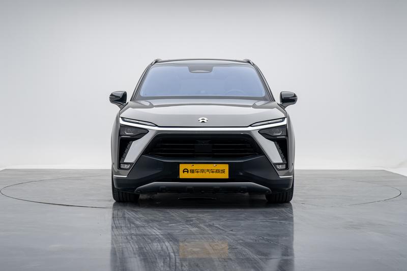 NIO NIO ES8 2020