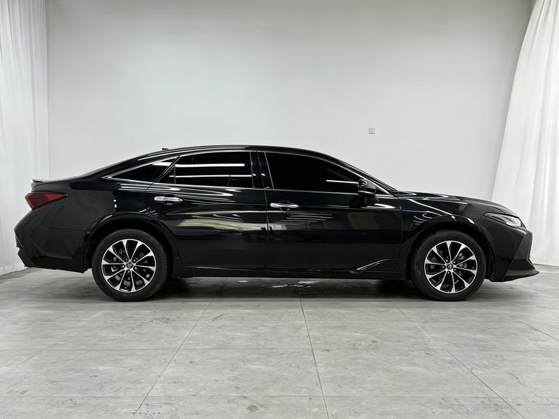 Toyota Asian Dragon 2023
