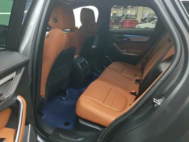 Jaguar Jaguar F-PACE P250 R-Dynamic SE