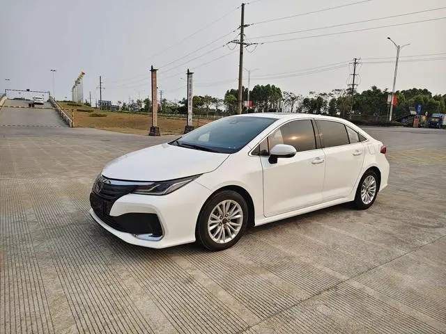 TOYOTA Asian lion 2.0L CVT Elite Edition