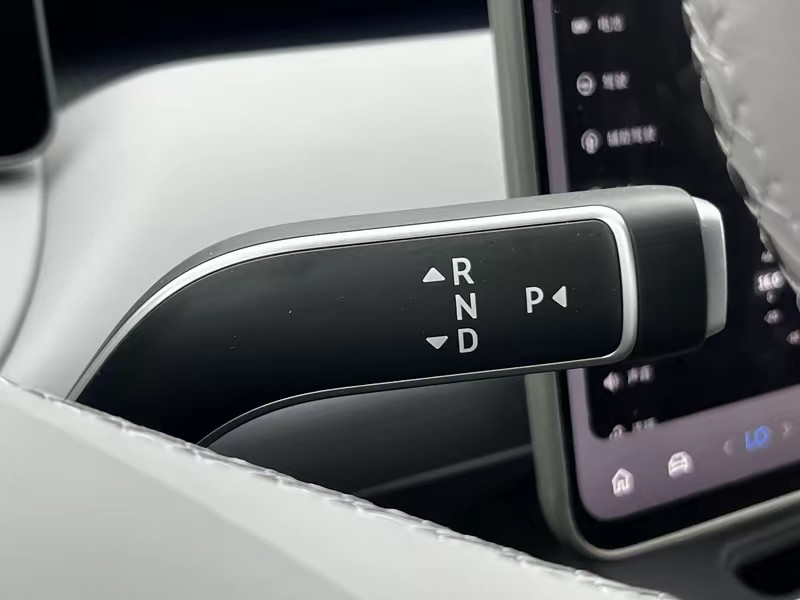 NIO NIO ET5 Touring 2025
