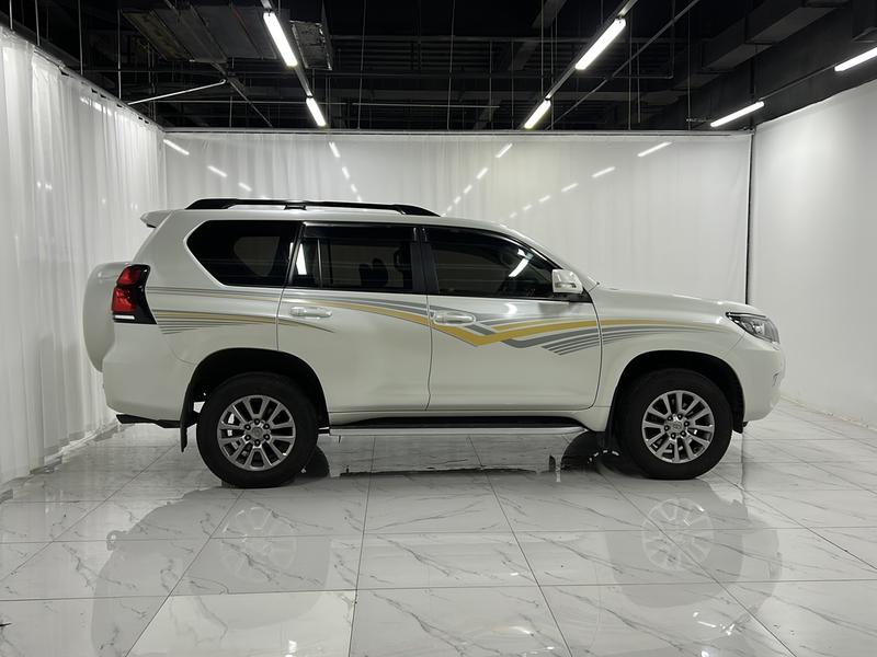 Toyota Prado 2018