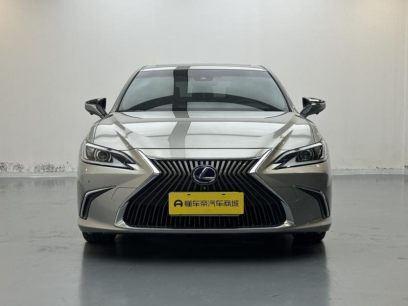 Lexus Lexus ES 2020
