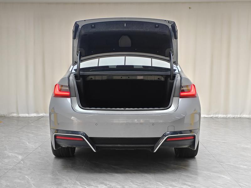 BMW BMW i3 2022