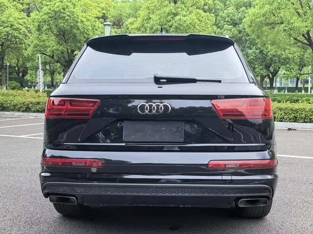 Audi Audi Q7 40 TFSI comfort type