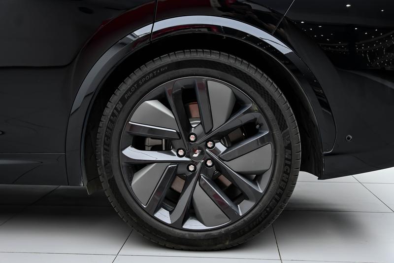 Li Auto Ideal L7 2024