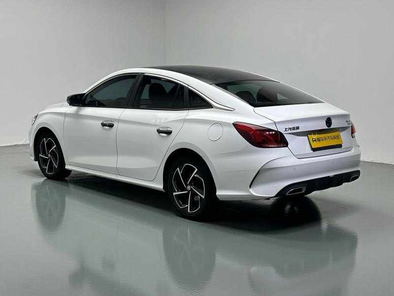 MG MG5 2021