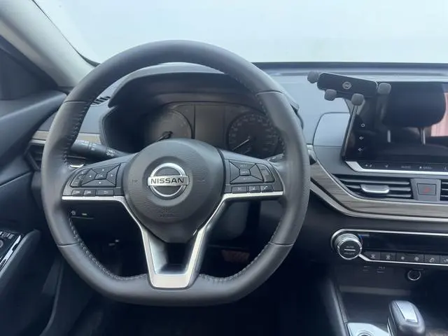 Nissan Teana 2.0 L XL Comfort Edition