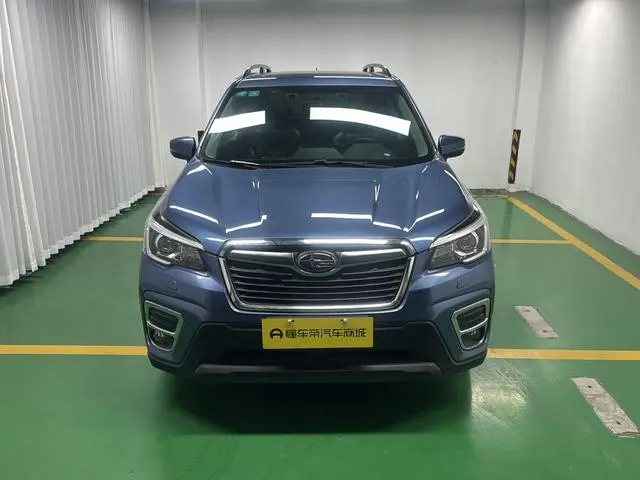 Subaru FORESTER Forester 2.0i Deluxe Edition EyeSight