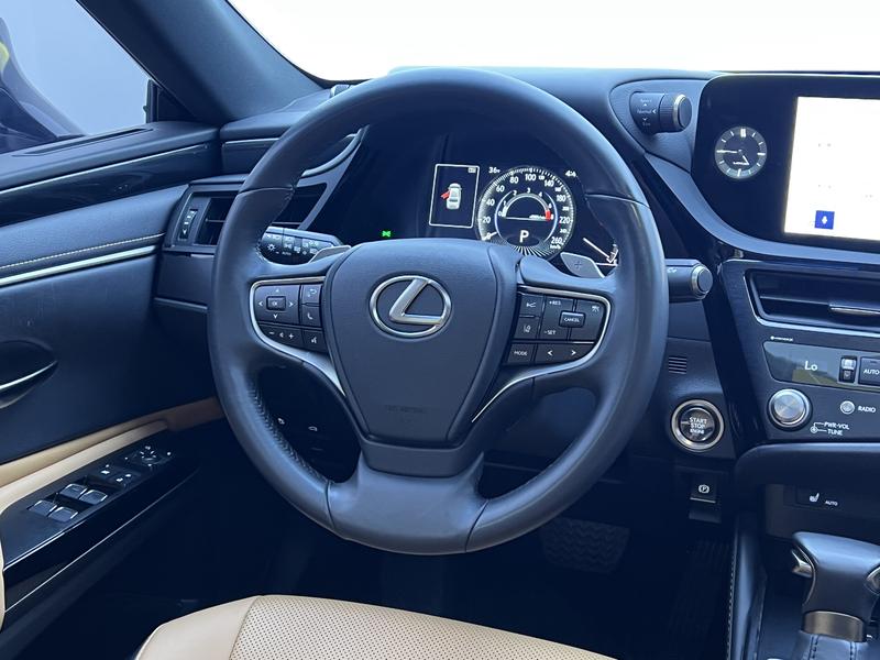 Lexus Lexus ES 2022