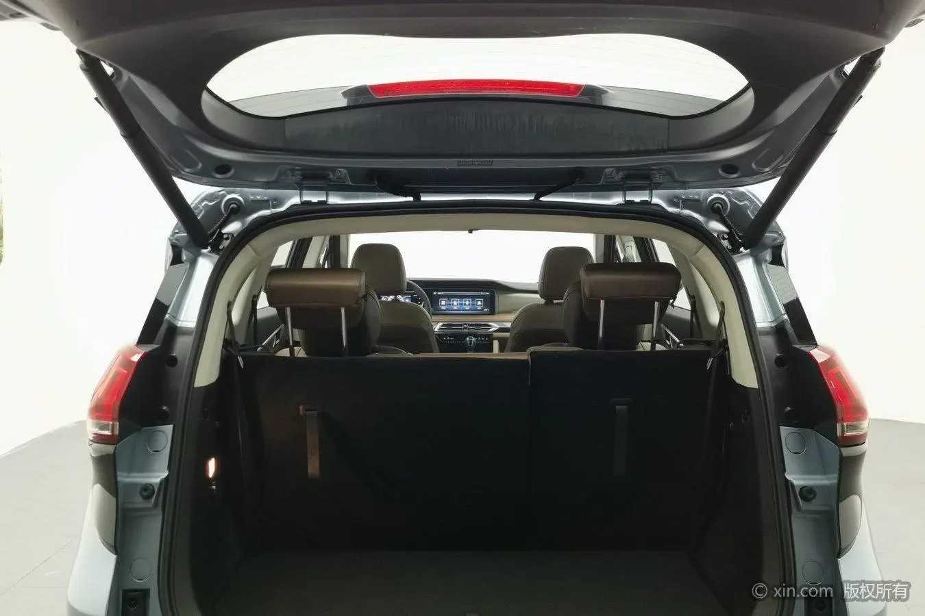 Haima Seahorse 7X 1.6TGDI automatic luxury 6-seater