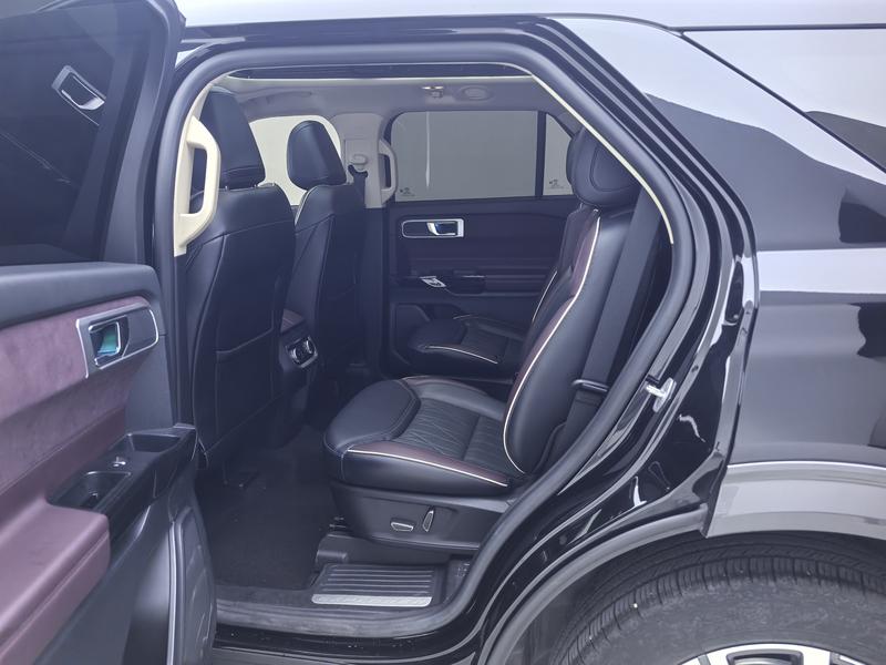 Ford explorer 2023