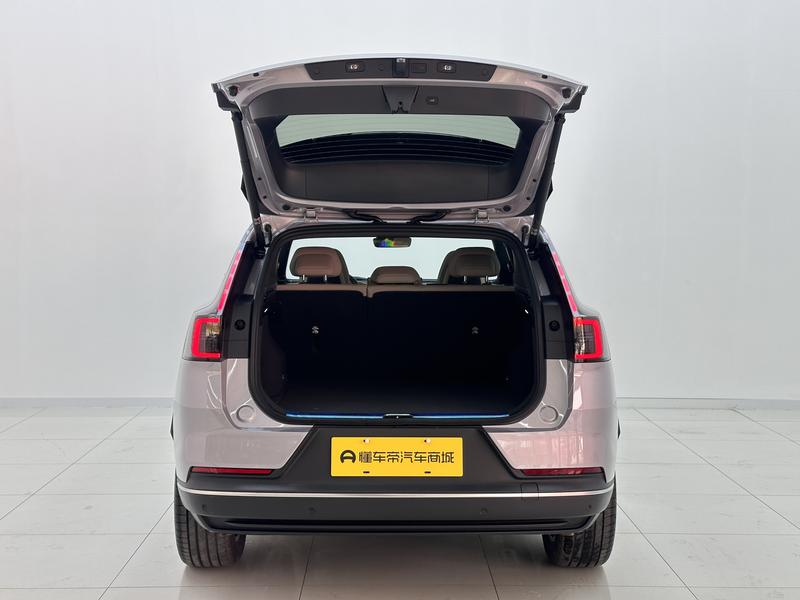 Volvo Volvo XC70 2026