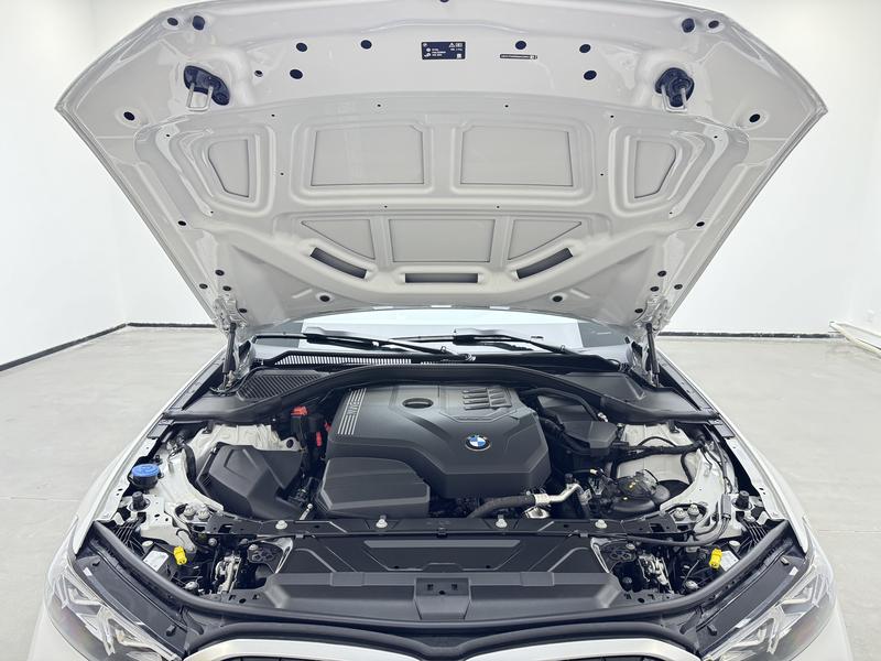 BMW BMW 3 Series 2025