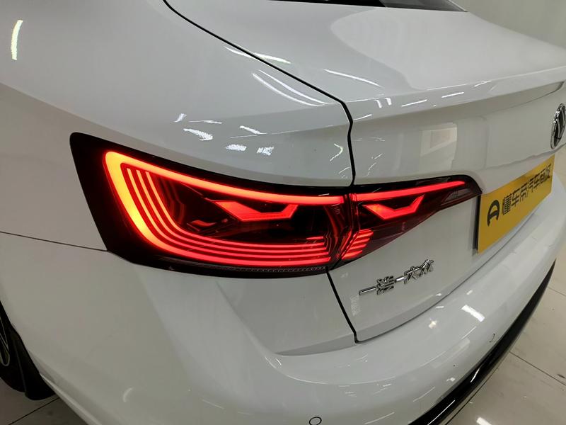 Volkswagen Sagitar 2024