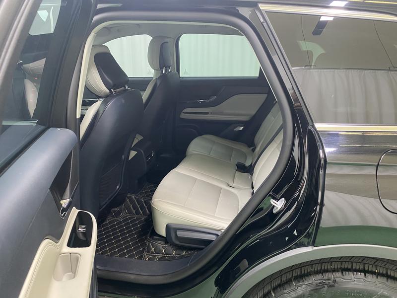 Lincoln adventurer 2023