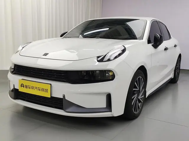 LYNK & CO Lynk 03 2.0TD DCT Jin Plus