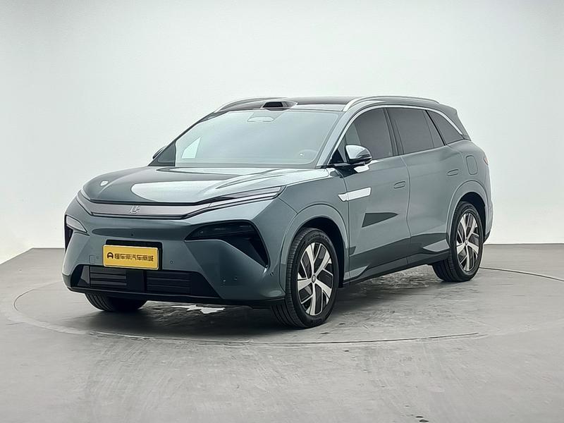 BYD Tang L DM 2025