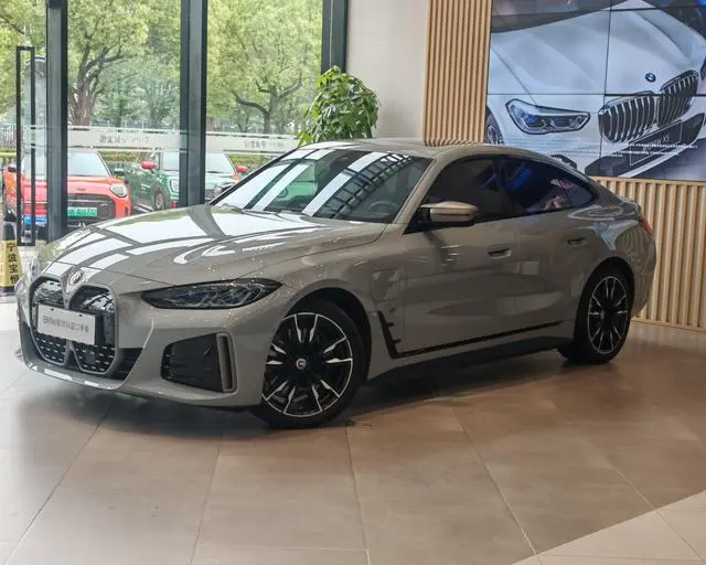 BMW BMW i4 M50