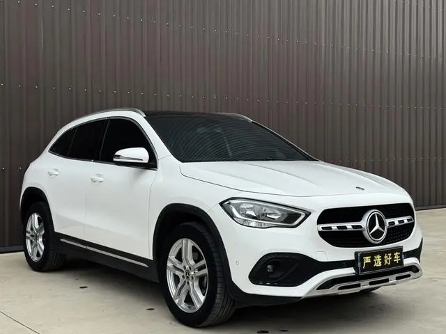 Mercedes-Benz Mercedes-Benz GLA GLA 180