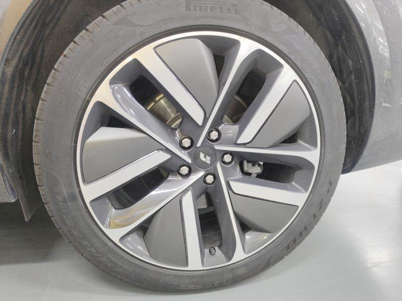 Li Auto Ideal L6 2024