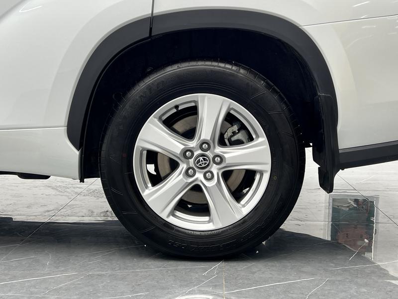 Toyota Highlander 2024