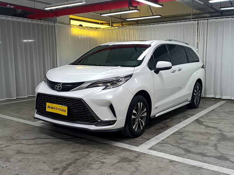 Toyota Gravia 2024
