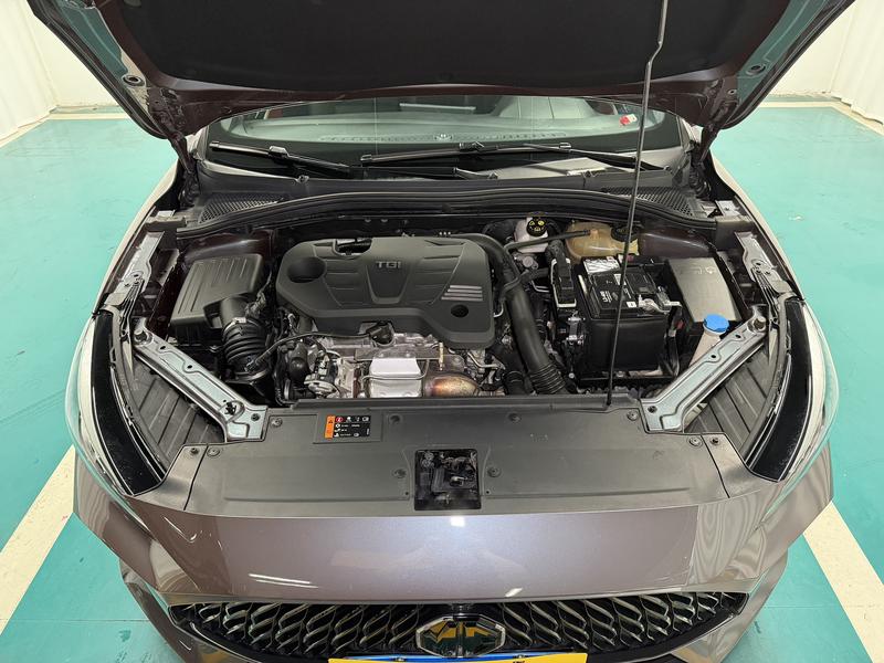 MG MG5 2021