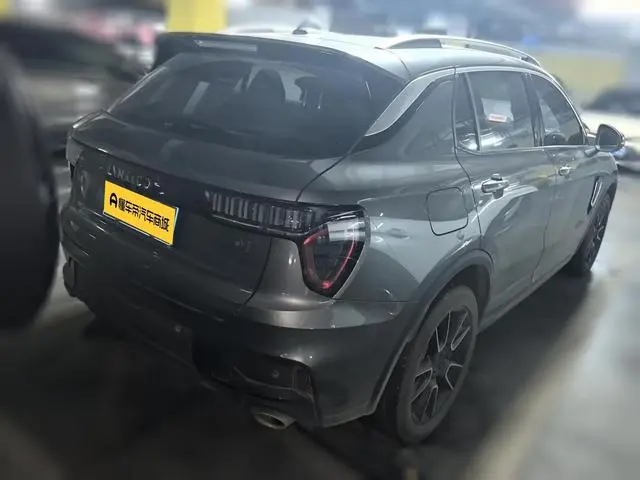 LYNK & CO Lynk 01 2.0TD two-wheel drive Pro