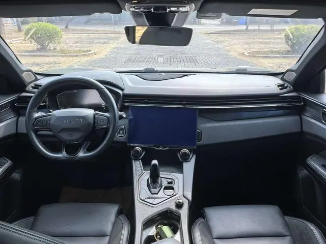 LYNK & CO Lynk 01 2.0TD four-wheel drive Halo