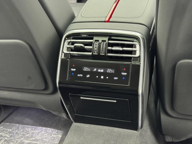 Hongqi Red Flag H9 2020