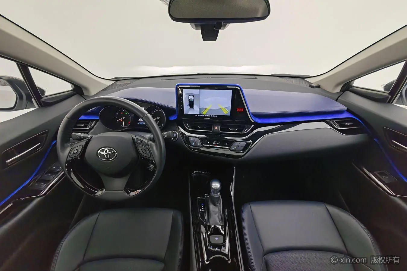 TOYOTA Toyota C-HR 2.0L Deluxe Edition