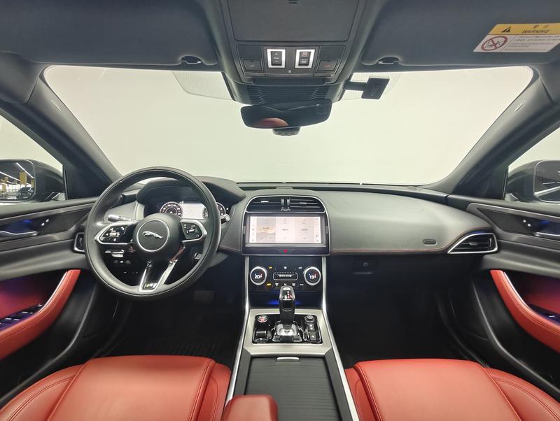Jaguar Jaguar XEL 2021