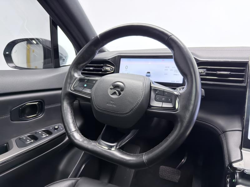 NIO NIO ES6 2020
