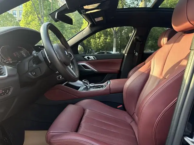 BMW BMW X6 xDrive30i M sports suit