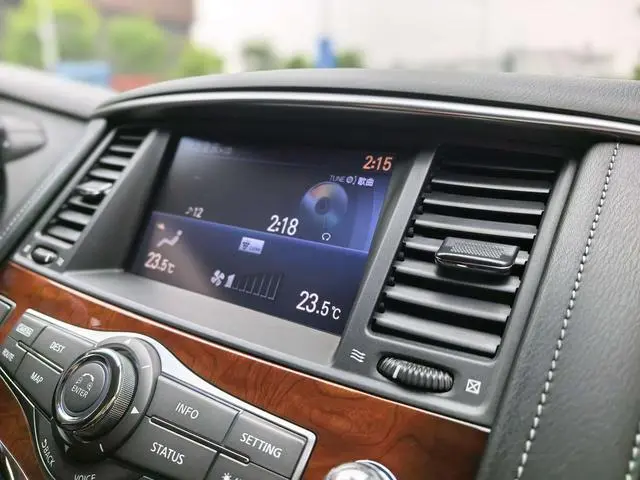 Infiniti Infiniti QX80 5.6L 4WD