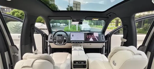Li Auto Ideal L6 Max version