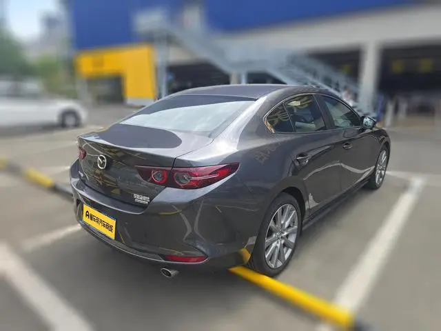Mazda Mazda 3 Angkesaila 2.0L automatic Quality Rui version