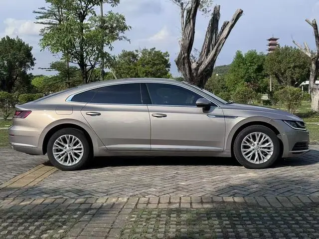 Volkswagen Volkswagen CC 330TSI Charm Edition Country VI