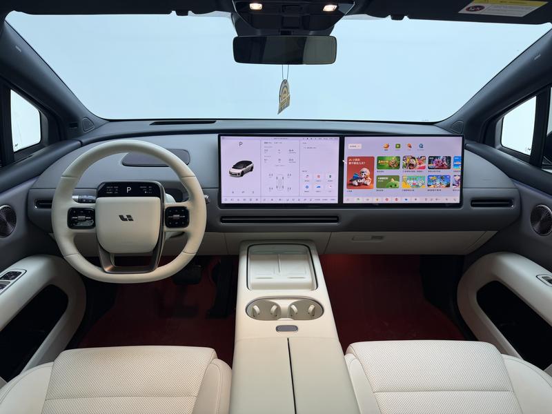 Li Auto Ideal i6 2025