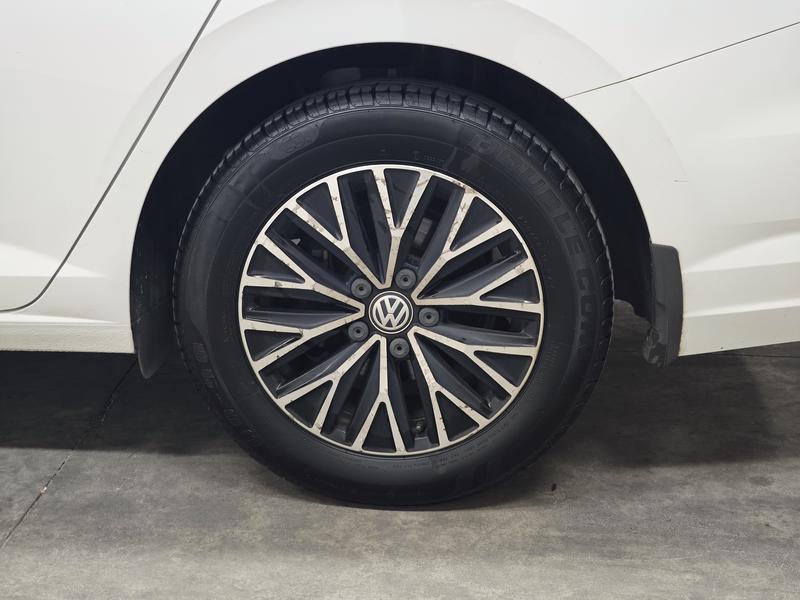 Volkswagen Sagitar 2021
