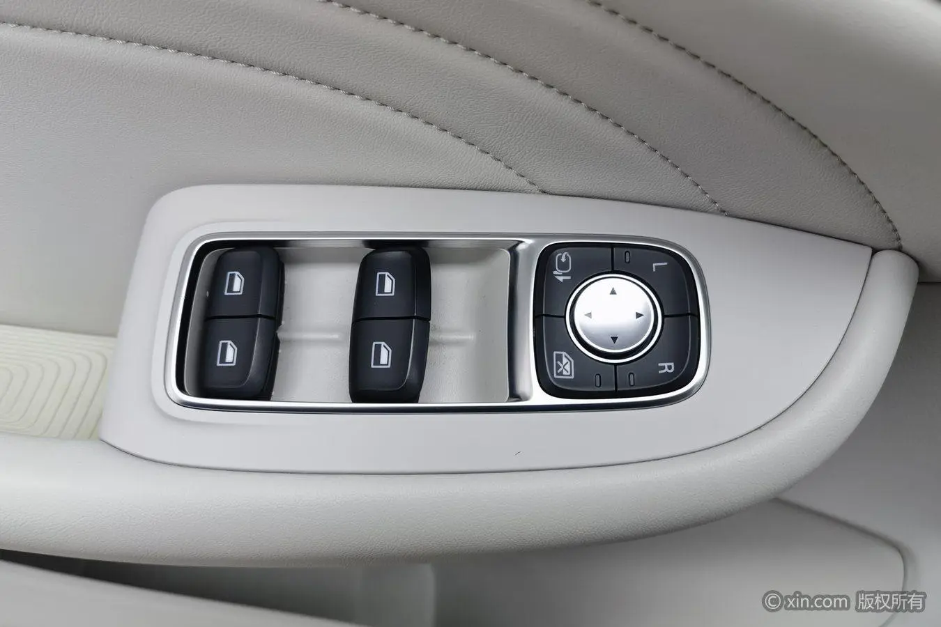 Roewe Roewe iMAX8 400TGI Supreme Series Extreme Edition