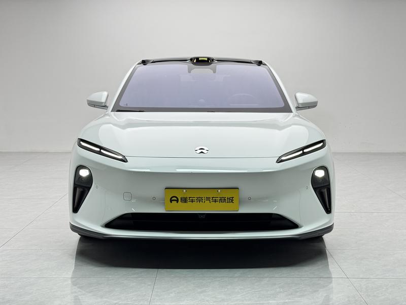 NIO NIO ET5 2024