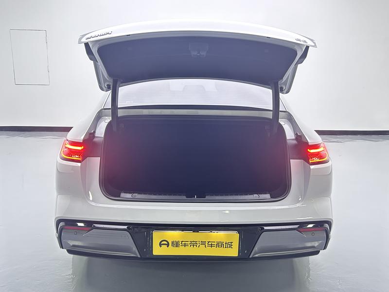 Geely Galaxy Galaxy E8 2024