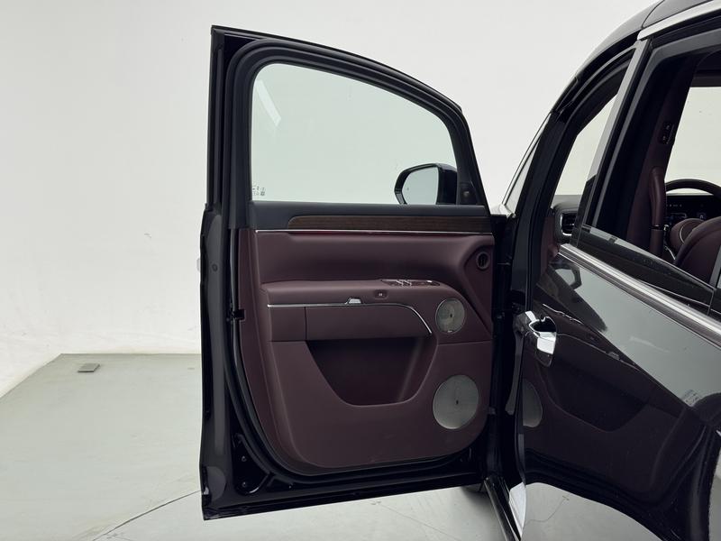 Luxeed Zhijie V9 2026