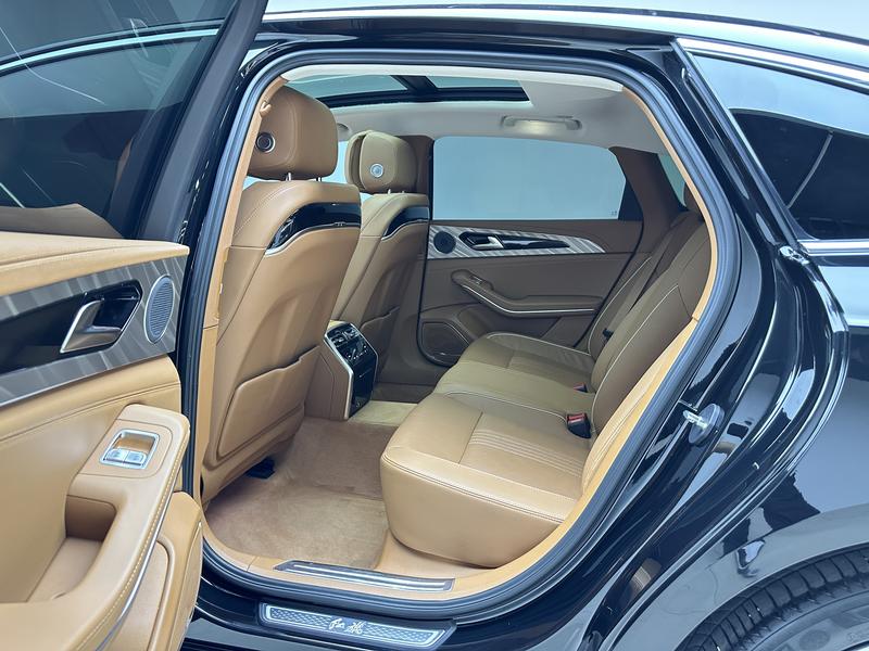 Hongqi Red Flag H9 2020